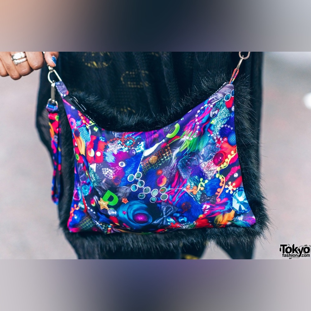 RARE Harajuku Japanese bag with chain